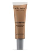 MÁDARA Skinonym Semi-Matte Peptide Foundation