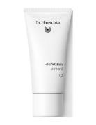 Dr. Hauschka Foundation 02 Almond 30 Ml