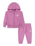 Nike Nike Full-Zip Club Set Rosa