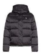 Calvin Klein Jeans Shiny Monologo Nd Short Puffer Svart