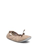 Shepherd Saga Tofflor Beige