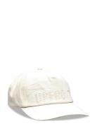 Upfront Assie A-Shape Baseball Cap Kräm