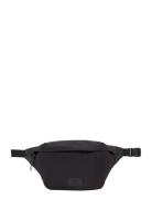 Calvin Klein Metro Nylon Over D Waistbag Svart