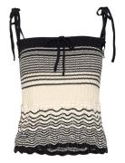 ALOHAS Maia Ecru Tricot Top Svart
