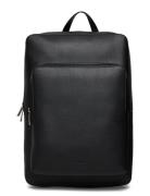 Calvin Klein Micro Pebble Slim Sq Bp 42 Svart