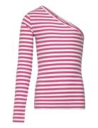 The New Tnmoore Shoulder Rib Tee Rosa